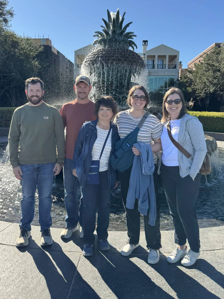 Pineapple fountain charleston, sc