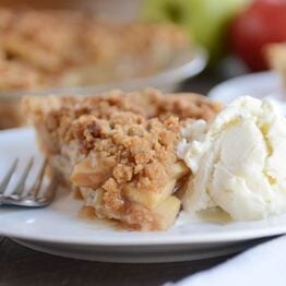 Easy Apple Crumble Pie