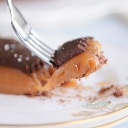 Decadent {and Easy} Chocolate Caramel Tart